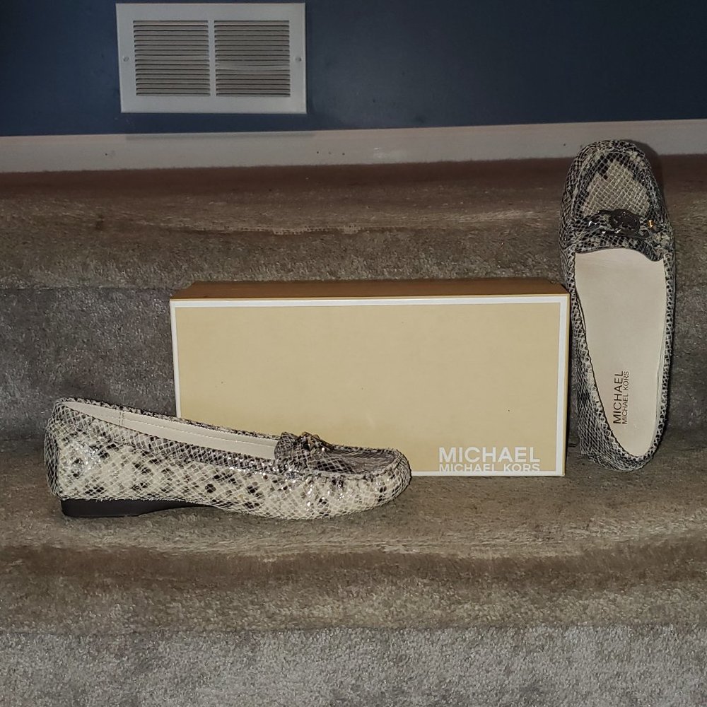 Micheal Kors Womens shoes